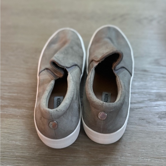 Steve Madden women’s grey suede platform slip on sneakers shoes size 10 - Picture 4 of 5